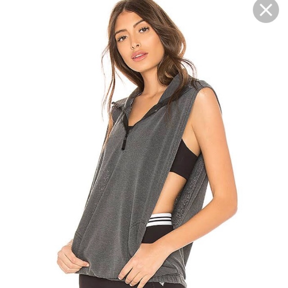NWT free people movement moving on vest in black